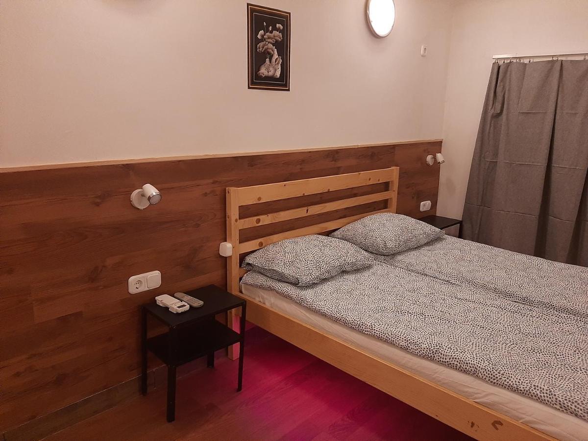 Apartman Vorosmarty Apartment Budapest Ngoại thất bức ảnh