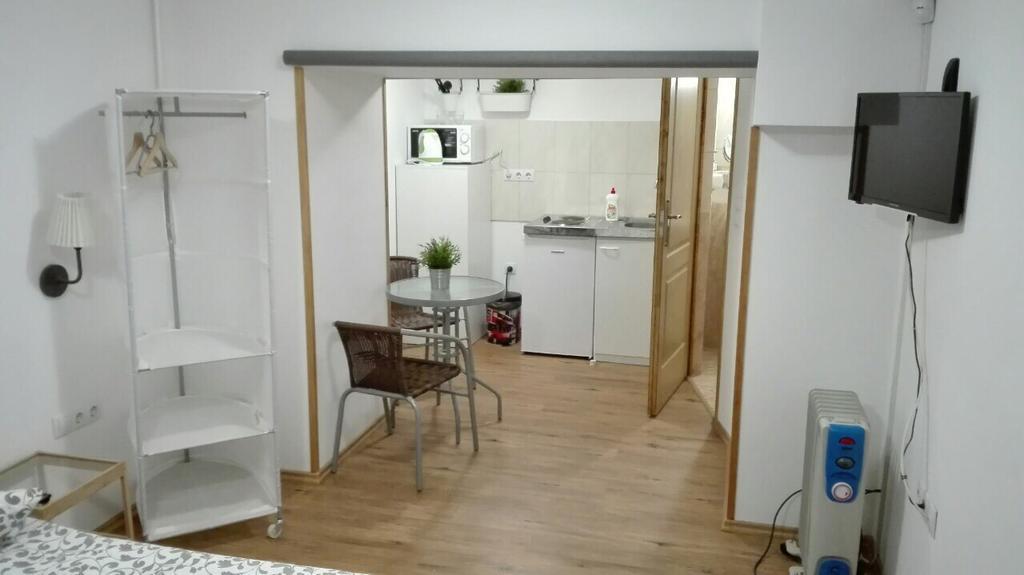 Apartman Vorosmarty Apartment Budapest Ngoại thất bức ảnh