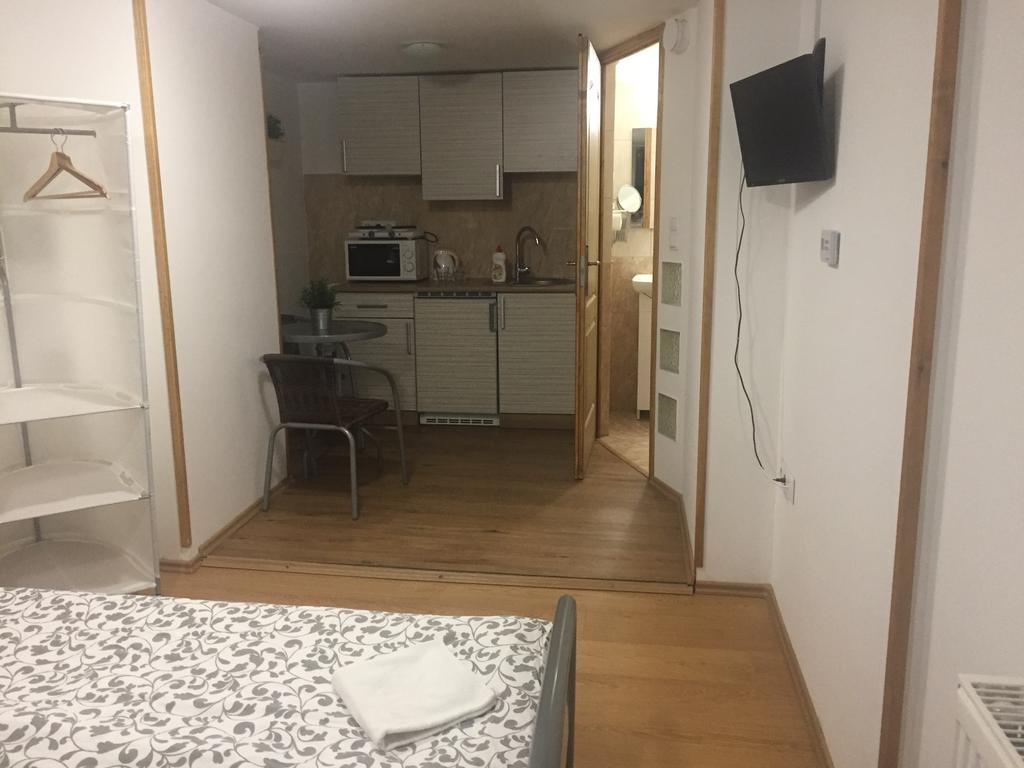 Apartman Vorosmarty Apartment Budapest Ngoại thất bức ảnh