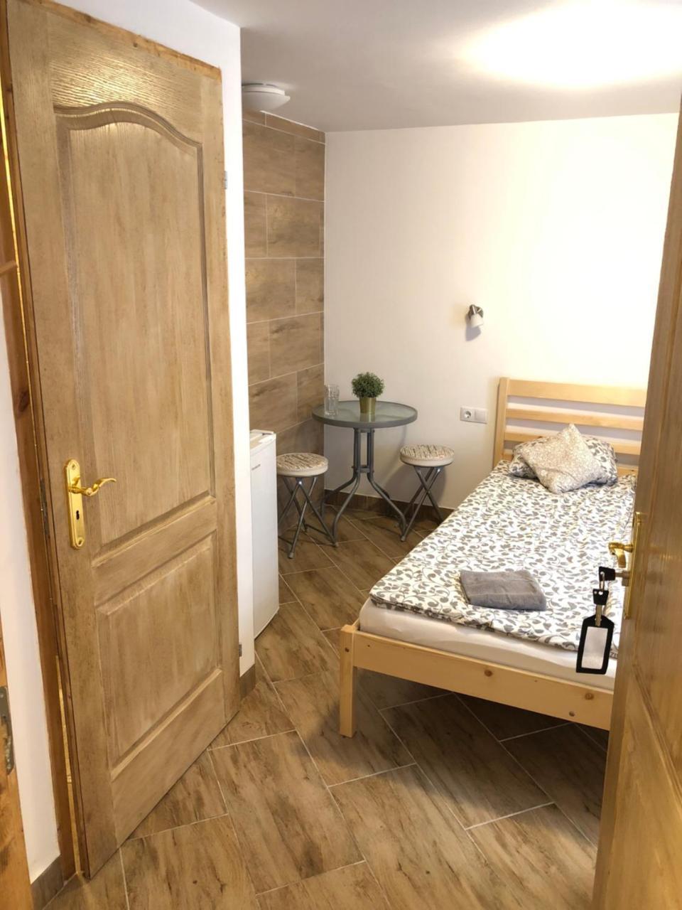 Apartman Vorosmarty Apartment Budapest Ngoại thất bức ảnh